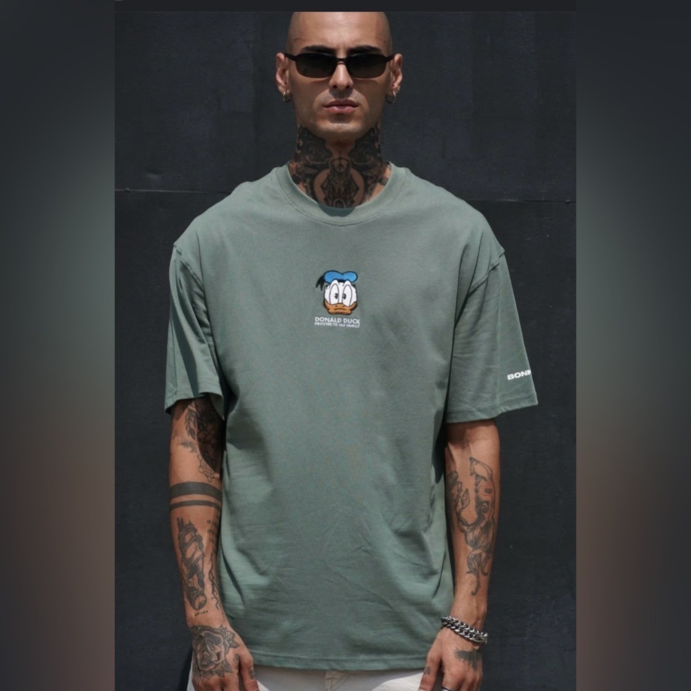 Bonkers Corner Green Donald Duck Printed Round Neck T-shirt